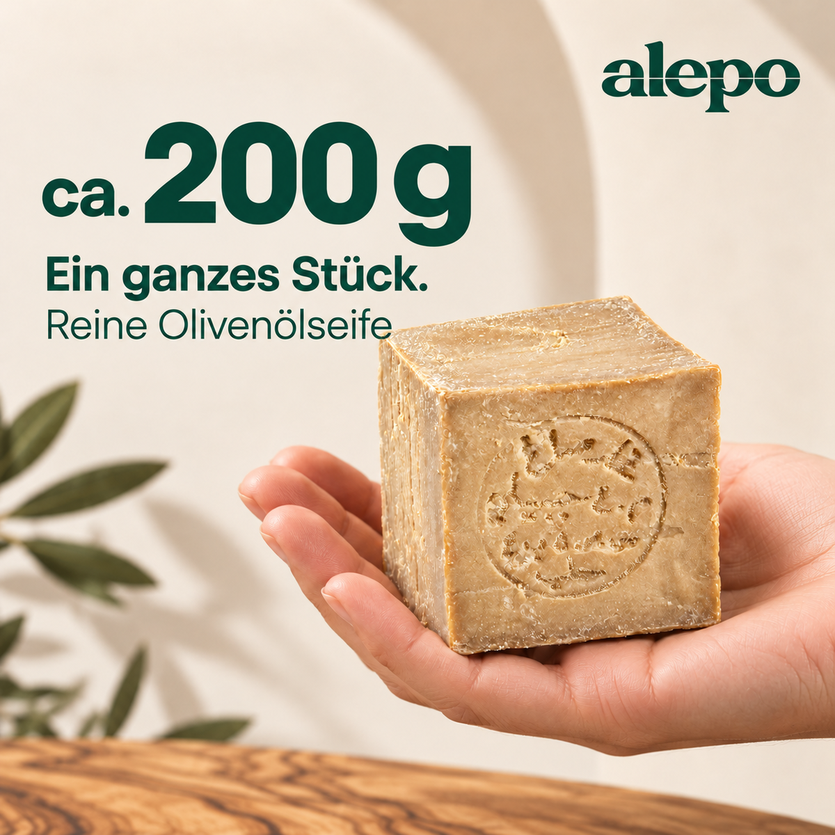 Reine Olivenölseife, ein Stück mit ca. 200 g.